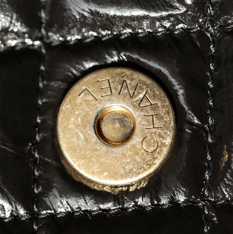 小香 23C早春新款天貓精靈 Hobo流浪包 中號黑色_15