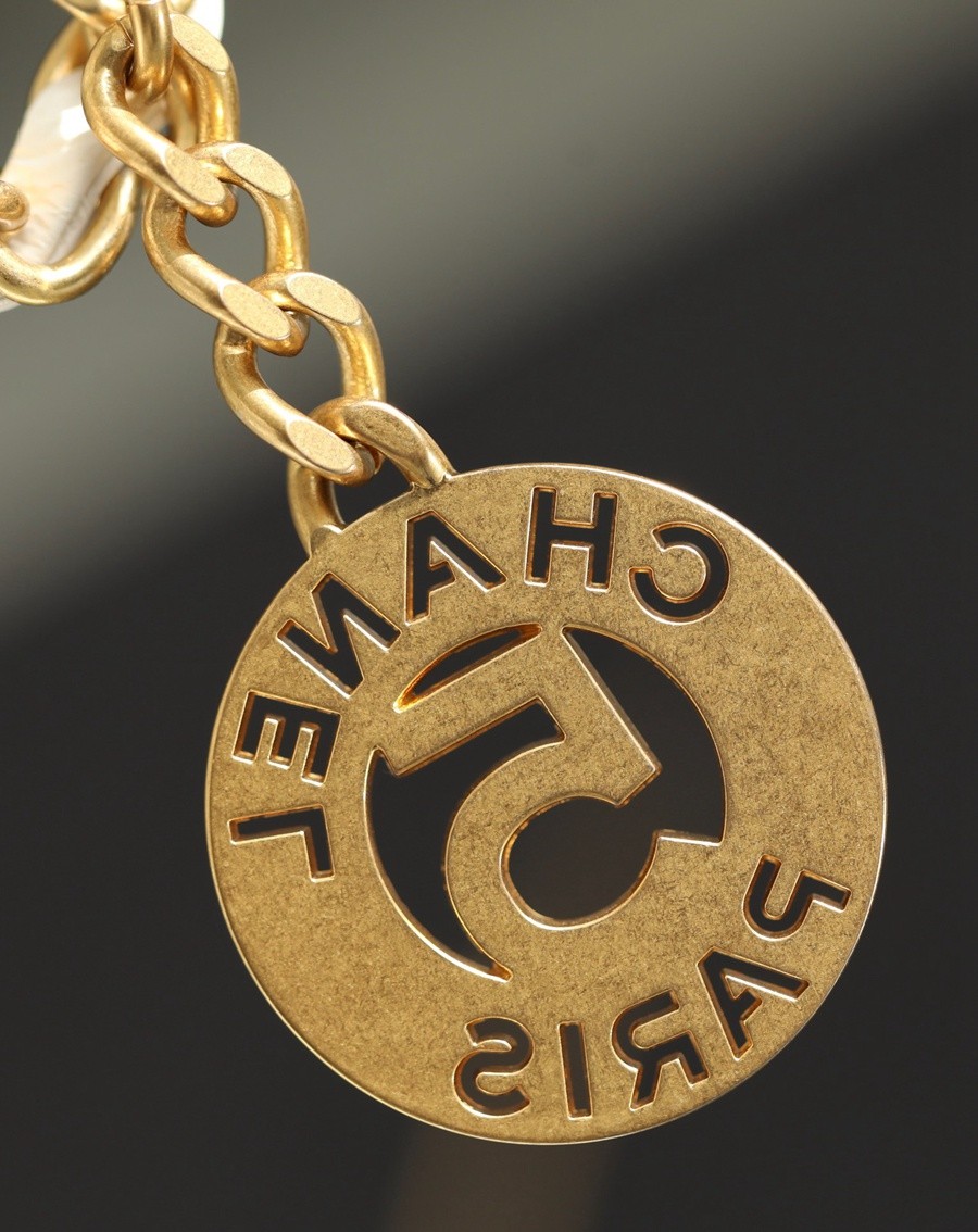 小香 23C早春油蠟皮天貓精靈 Hobo流浪包 小號白色_8