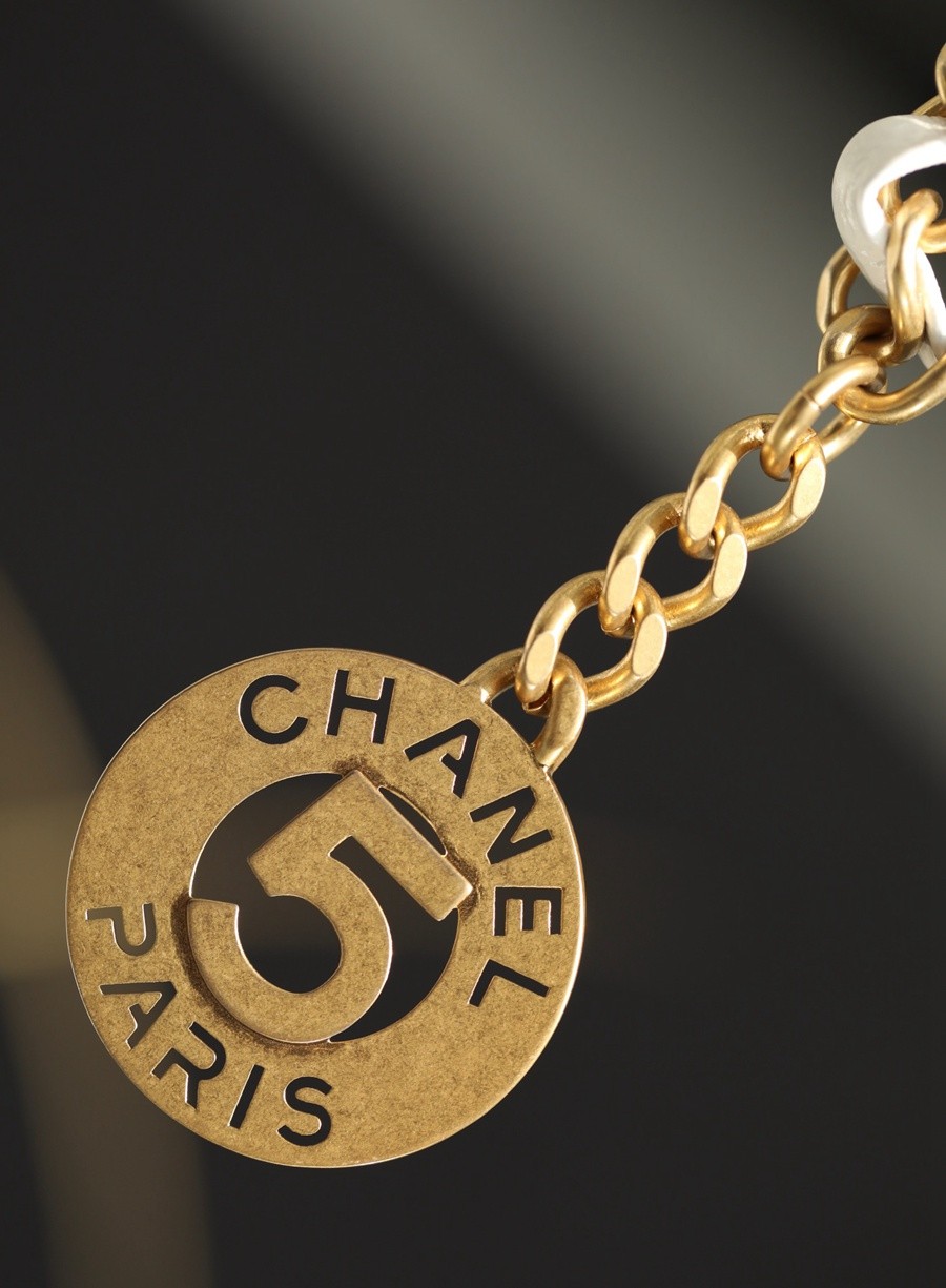 小香 23C早春油蠟皮天貓精靈 Hobo流浪包 小號白色_9