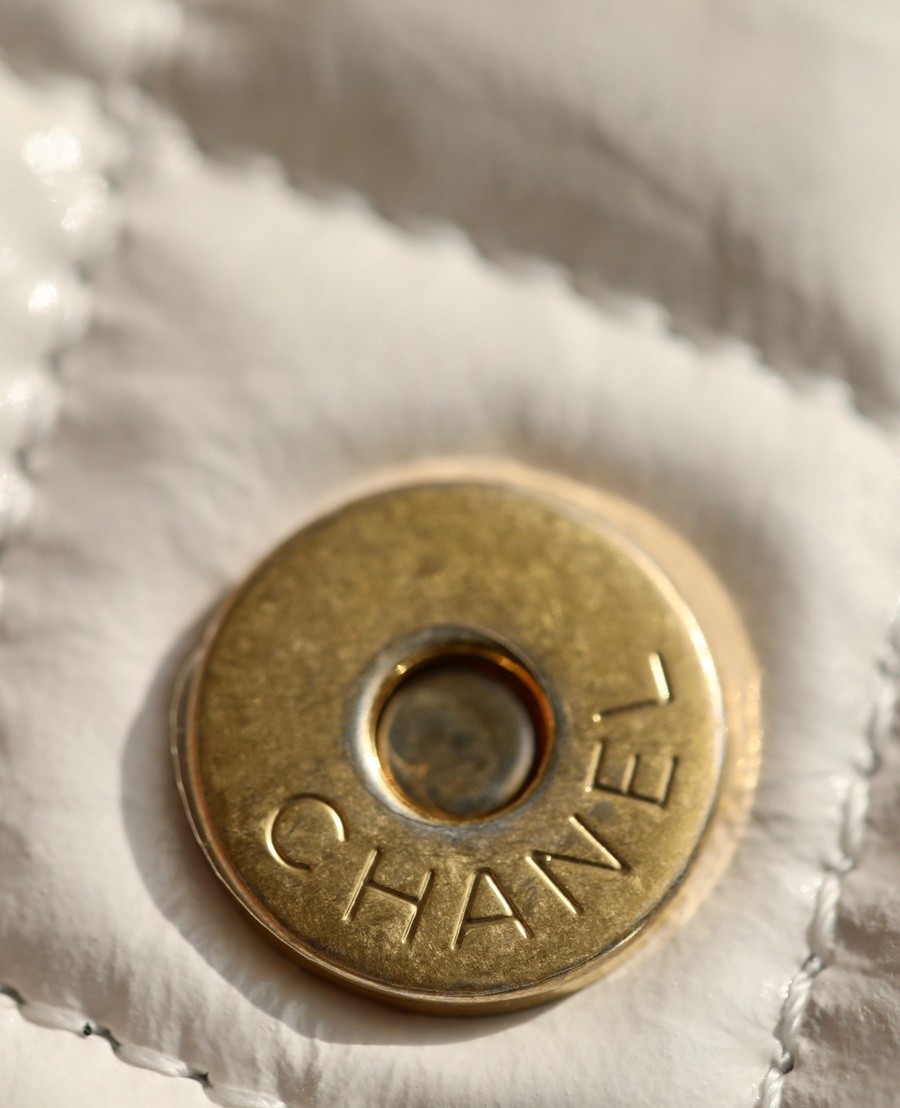 小香 23C早春油蠟皮天貓精靈 Hobo流浪包 小號白色_13