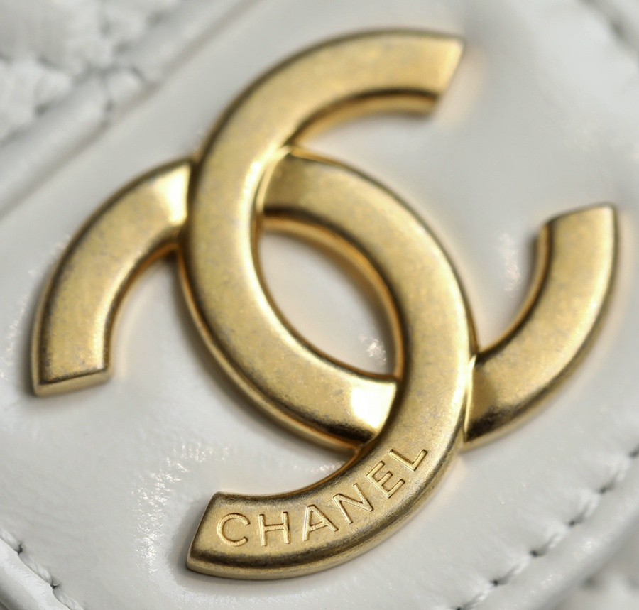 小香 23C早春新款天貓精靈 Hobo流浪包 中號白色_11