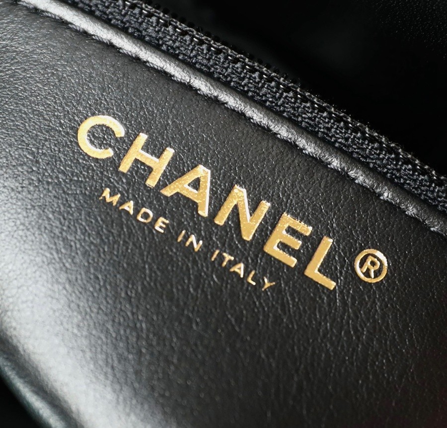 小香 Trendycc手柄口蓋包 羊皮 黑色_9