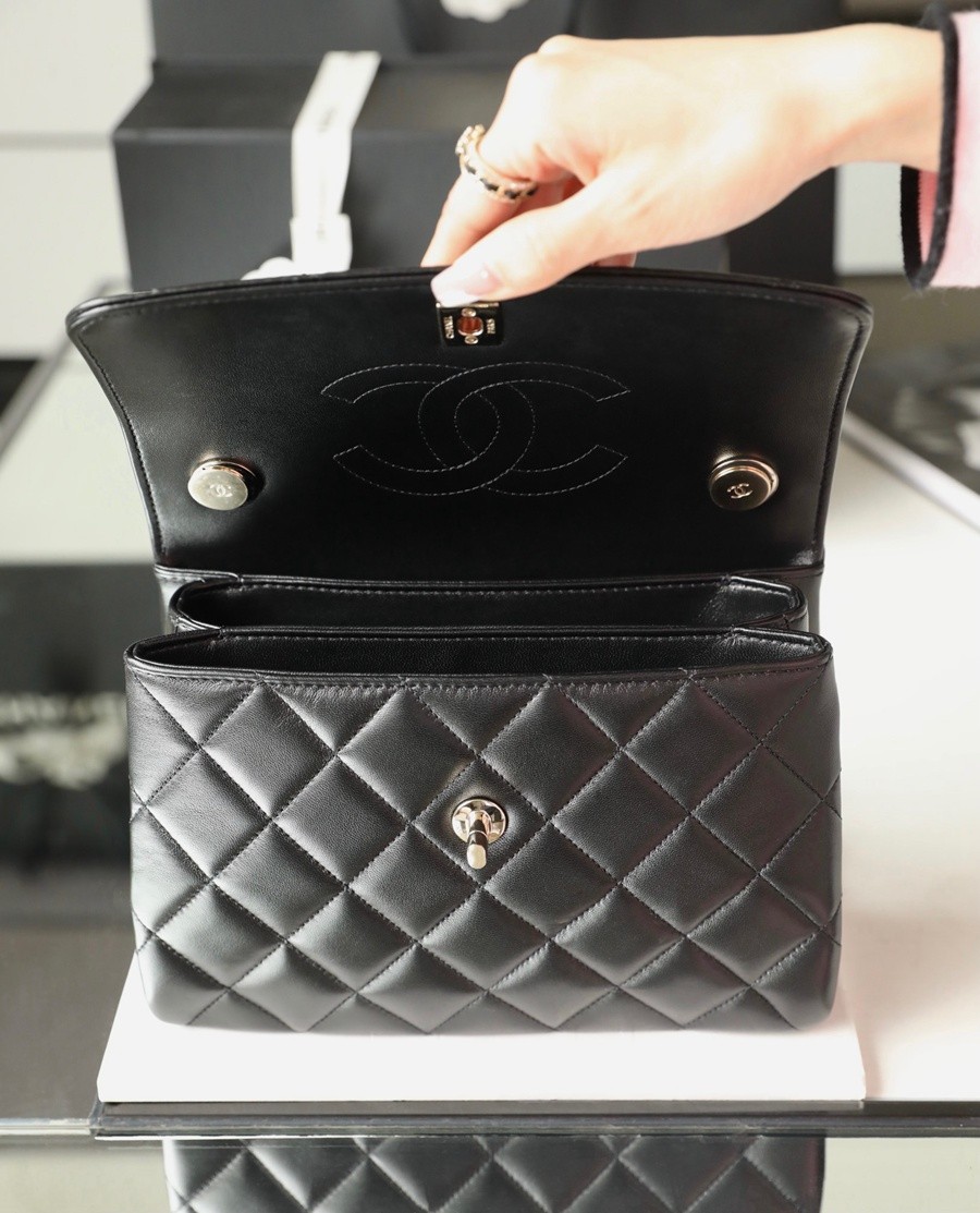 小香 Trendycc手柄口蓋包 羊皮 黑色_12