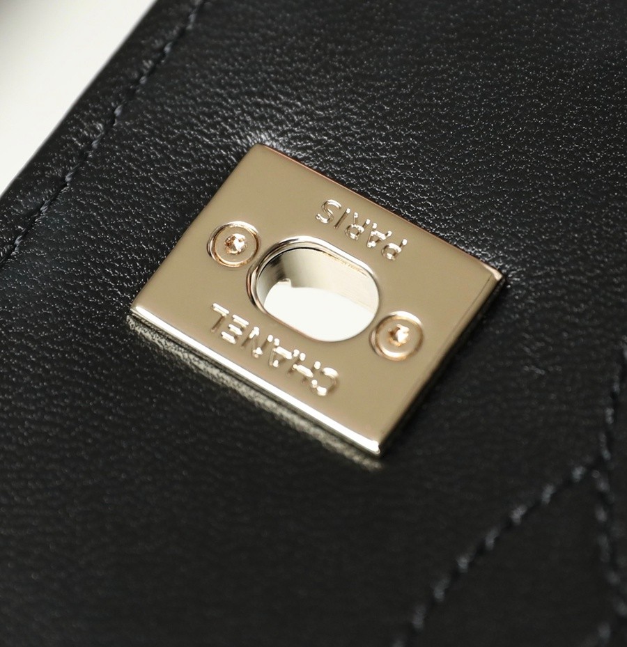 小香 Trendycc手柄口蓋包 羊皮 黑色_13