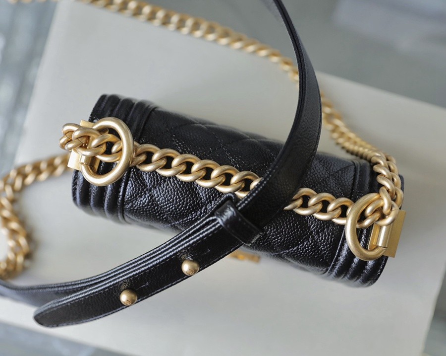 小香 Leboy  荔枝紋牛皮 mini 黑金_10