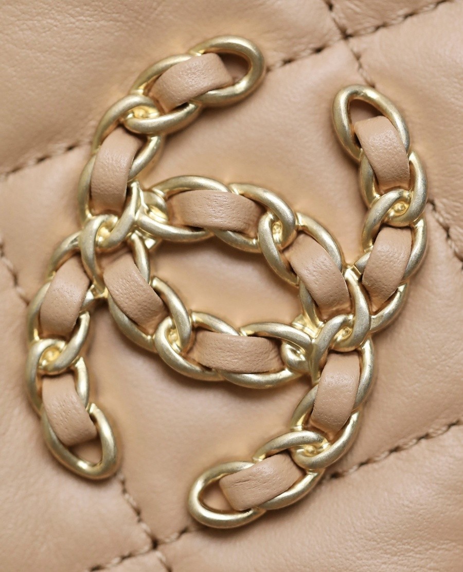 小香 19 Hobo腋下包 褶皺牛皮 杏色 大號_12