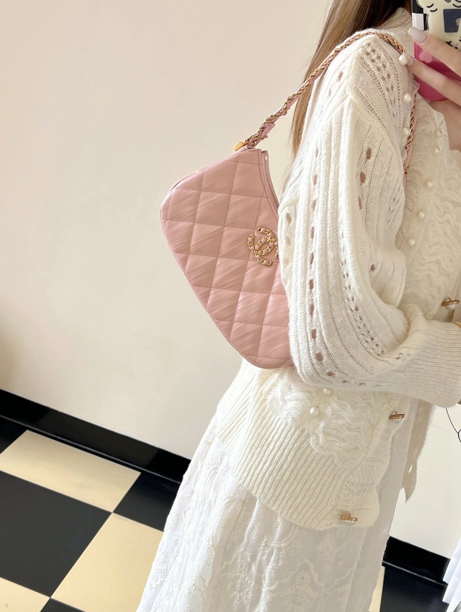 小香 19 Hobo腋下包 褶皺牛皮 粉色 大號_18