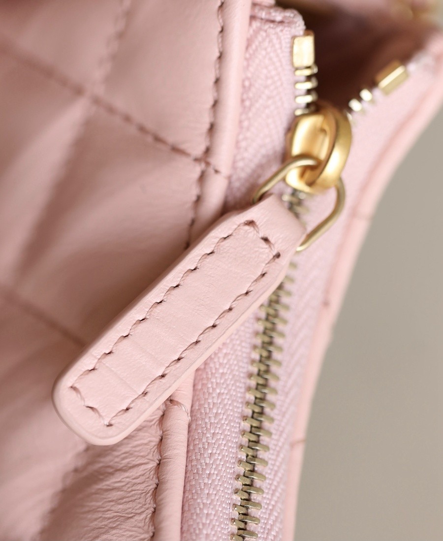 小香 19 Hobo腋下包 褶皺牛皮 粉色 小號_15