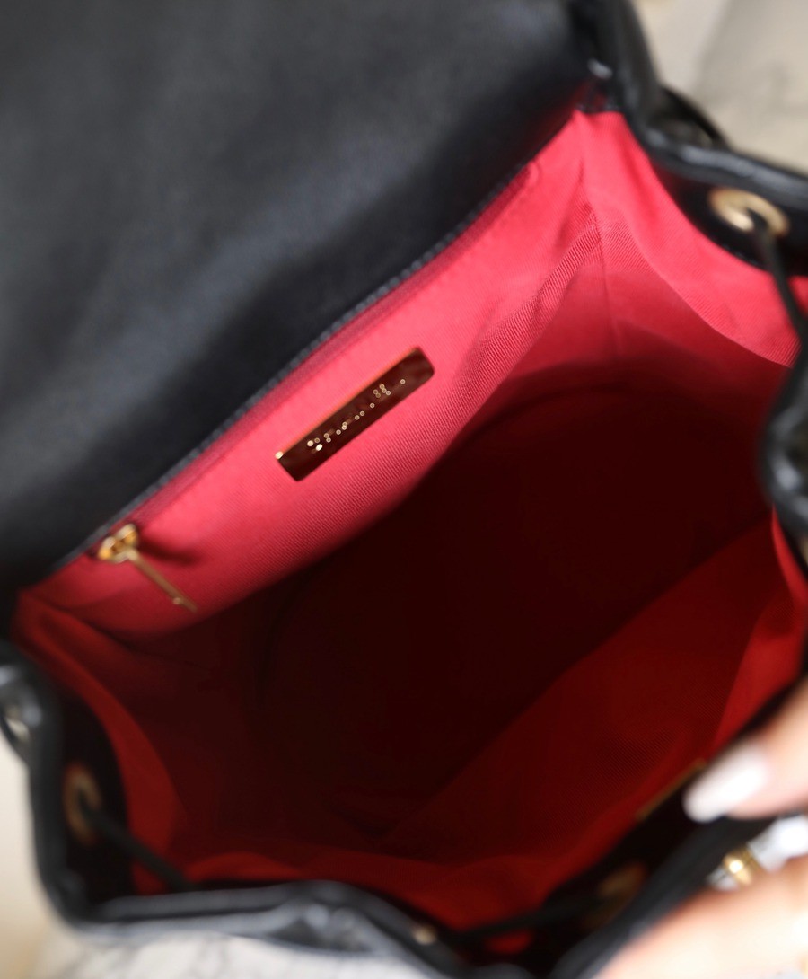 24c早春系列 19系列雙肩包黑色_5