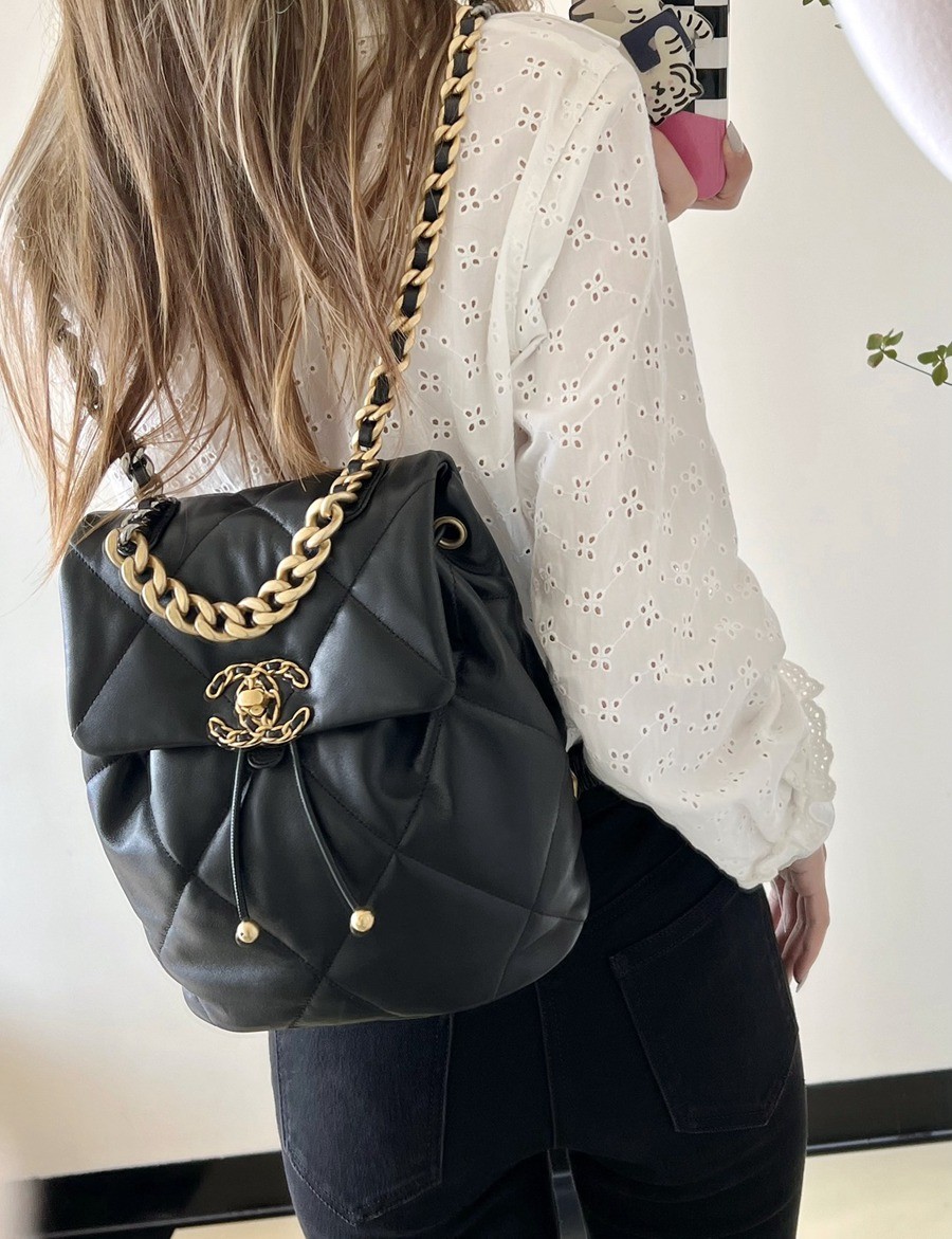 24c早春系列 19系列雙肩包黑色_22