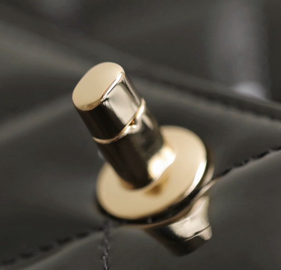 23k秋冬 手柄漆皮盒子包 黑色_11