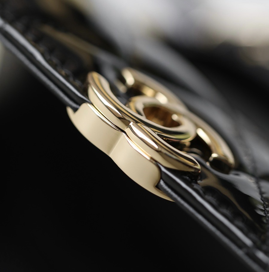 23k秋冬 手柄漆皮盒子包 黑色_13