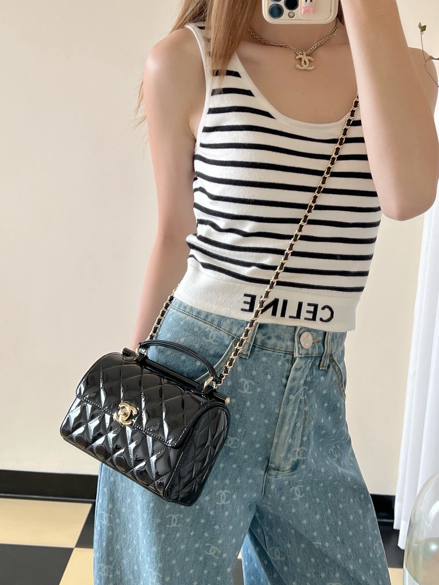 23k秋冬 手柄漆皮盒子包 黑色_19