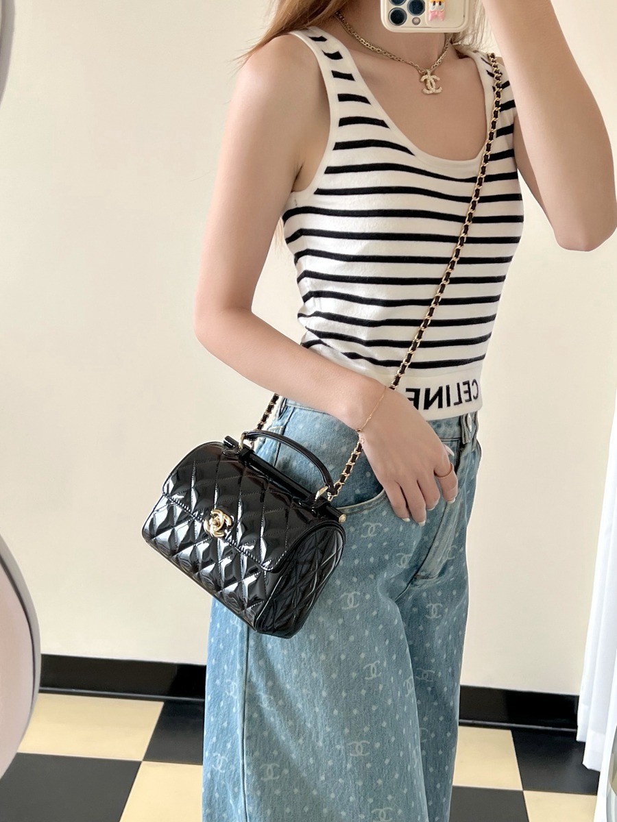 23k秋冬 手柄漆皮盒子包 黑色_20