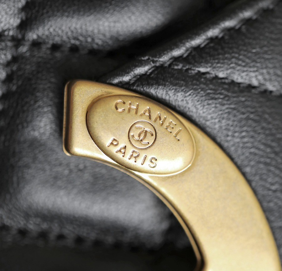 24c早春大logo圓挎包 黑色_8