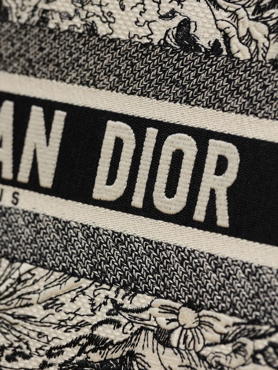 中號 BOOK TOTE 手袋奶白色和黑色 Dior Zodiac 刺繡_8
