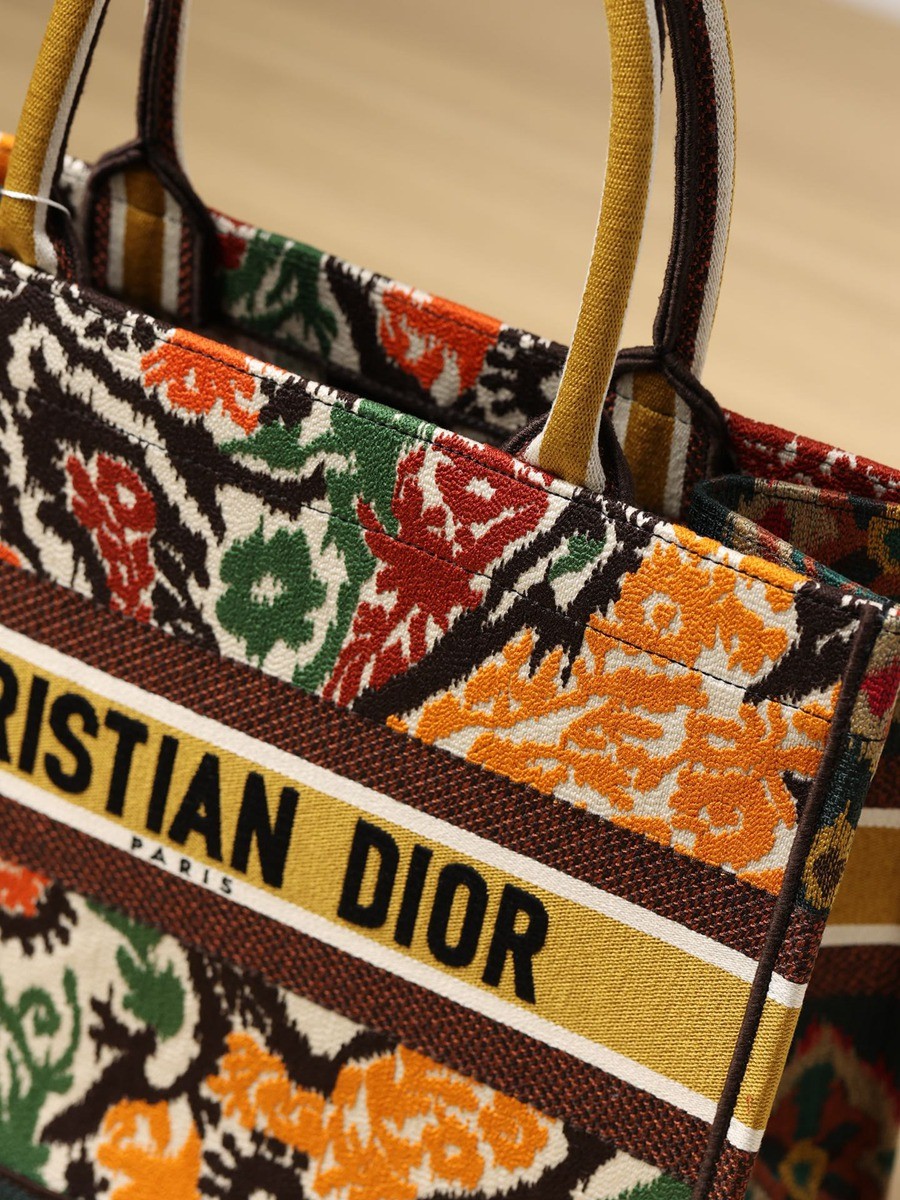 中號 BOOK TOTE 手袋_10