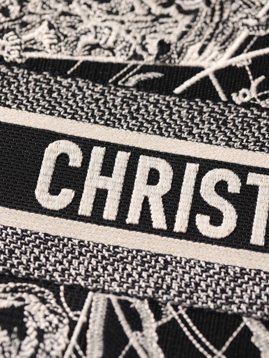 中號BOOK TOTE手袋黑色和白色 Dior Around the World 圖案刺繡_9