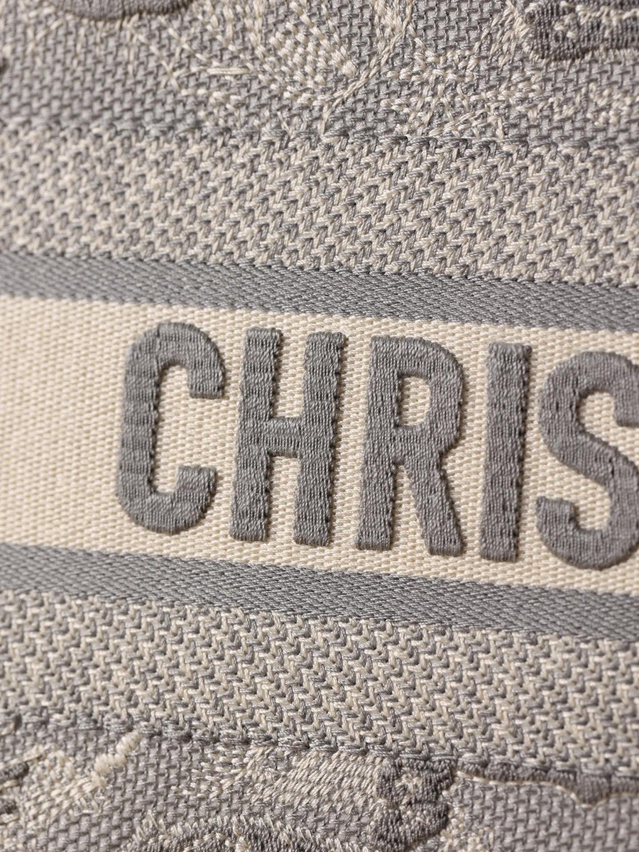 中號BOOK TOTE 手袋灰色刺繡 Reverse 茹伊印花_7