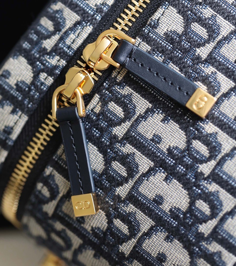 CD Signature Vanity 小號 藍色 Oblique印花_10