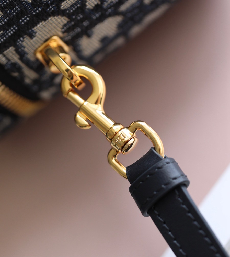 CD Signature Vanity 小號 藍色 Oblique印花_13