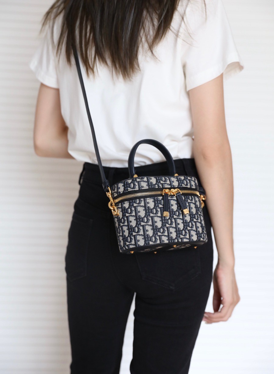 CD Signature Vanity 小號 藍色 Oblique印花_25