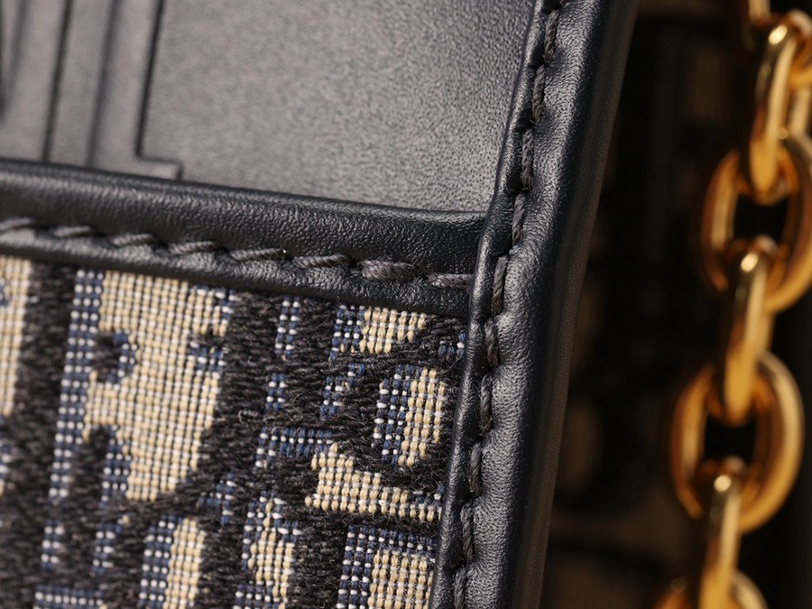 30 MONTAIGNE 蒙田鏈條包藍色 Oblique 印花_20