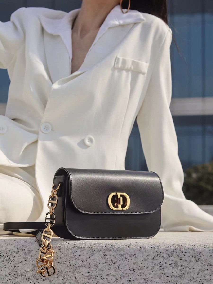 30 MONTAIGNE AVENUE 手袋黑色光面牛皮革_20