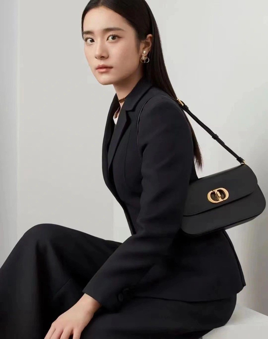 30 MONTAIGNE AVENUE 手袋黑色光面牛皮革_30