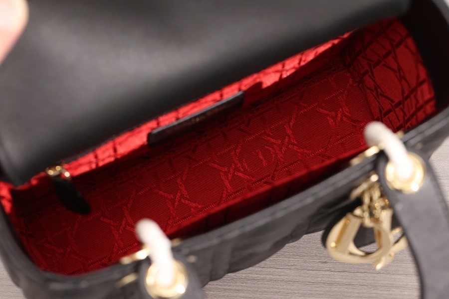 小號 LADY DIOR MY ABCDIOR 四格戴妃包黑色羊皮金扣_15