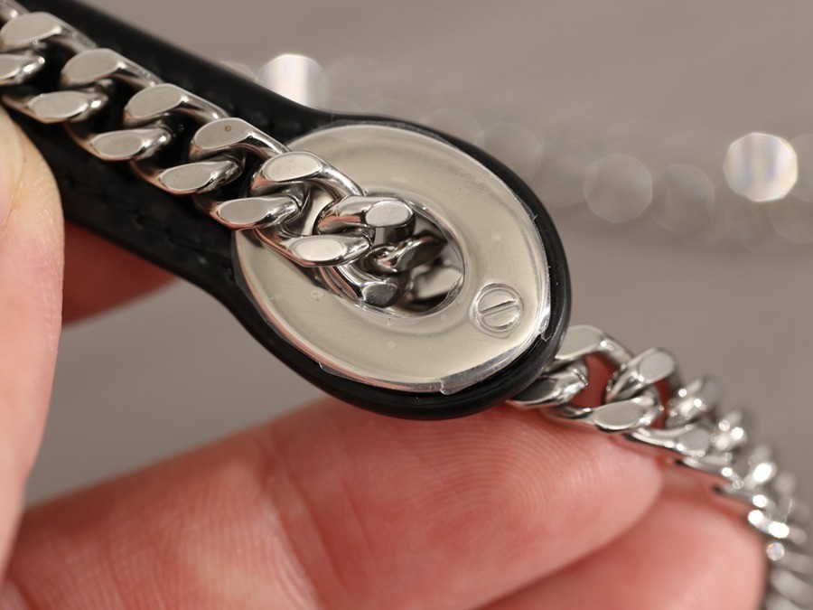 迷你 LADY DIOR 三格戴妃包漆皮黑色銀扣_10