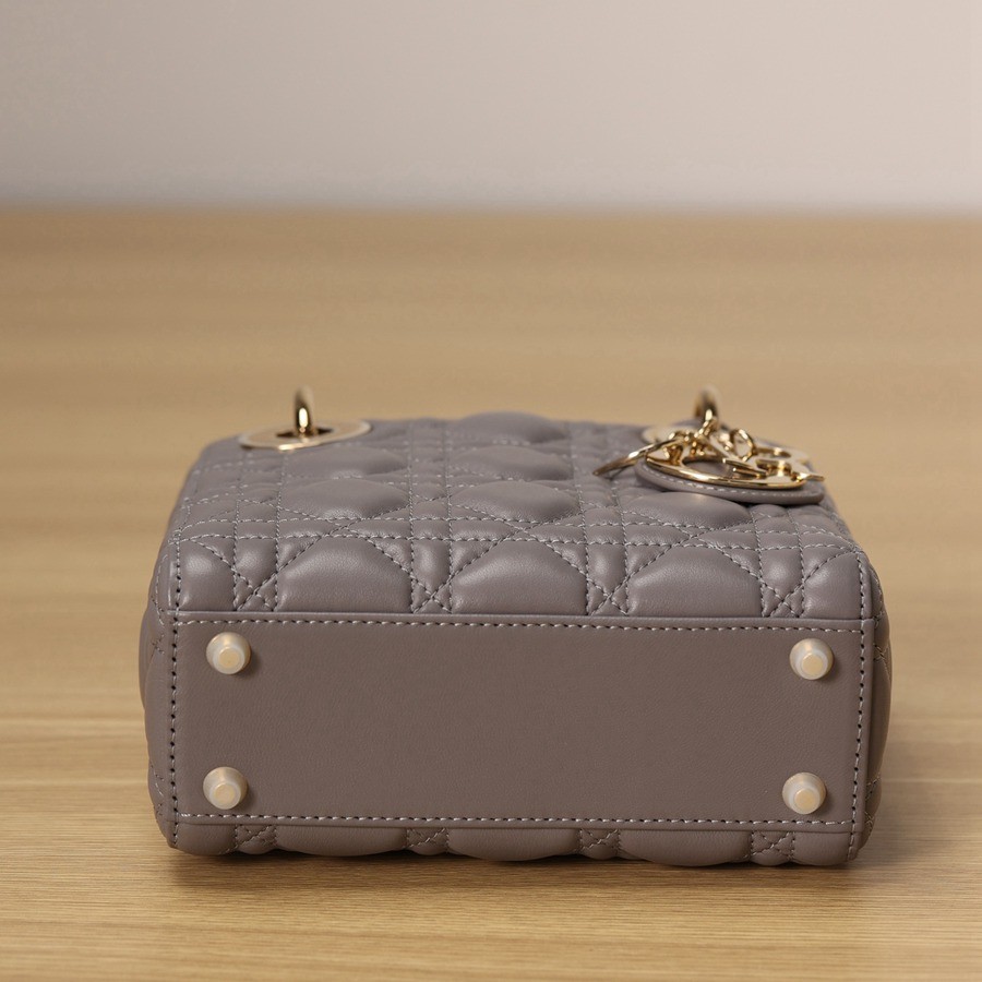 迷你 LADY DIOR 手袋 大象灰色羊皮革藤格紋_6
