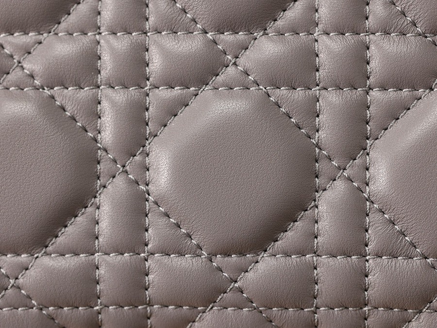 迷你 LADY DIOR 手袋 大象灰色羊皮革藤格紋_9