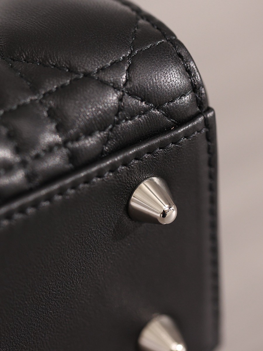 小號 LADY DIOR MY ABCDIOR 手袋 四格戴妃包黑色羊皮銀扣_9