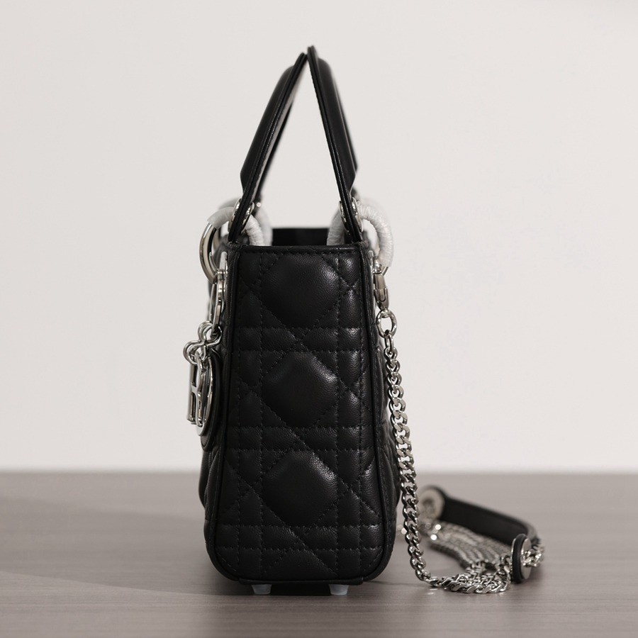 迷你 LADY DIOR 手袋 黑色羊皮革藤格紋銀扣_4