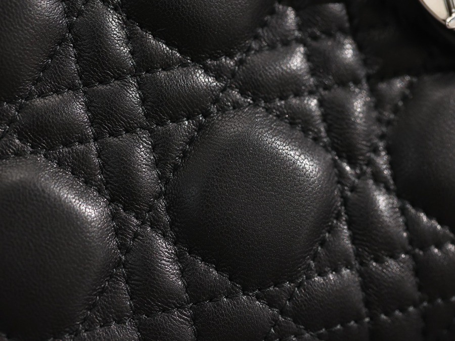 迷你 LADY DIOR 手袋 黑色羊皮革藤格紋銀扣_13