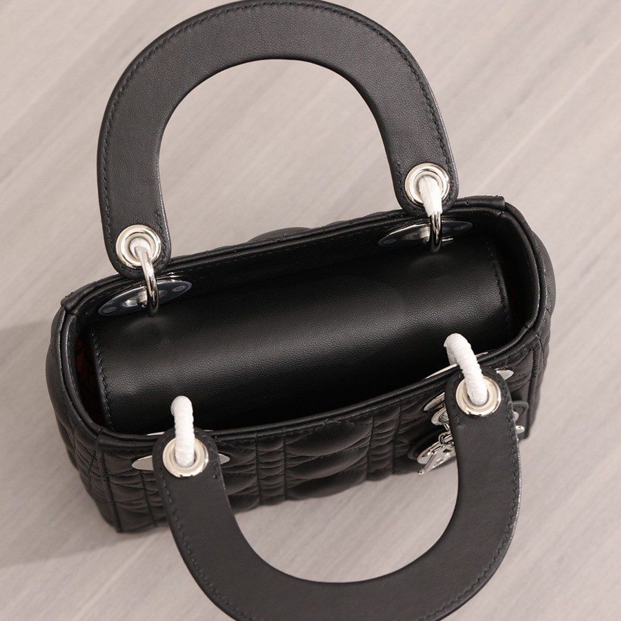 迷你 LADY DIOR 手袋 黑色羊皮革藤格紋銀扣_3
