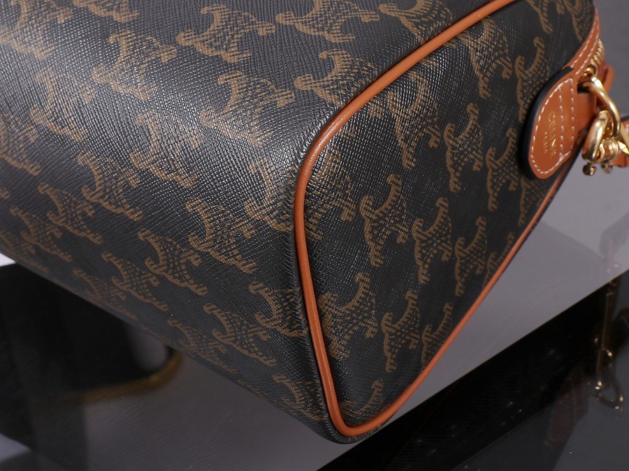 小號標誌印花牛皮革波士頓包 黃褐色_12