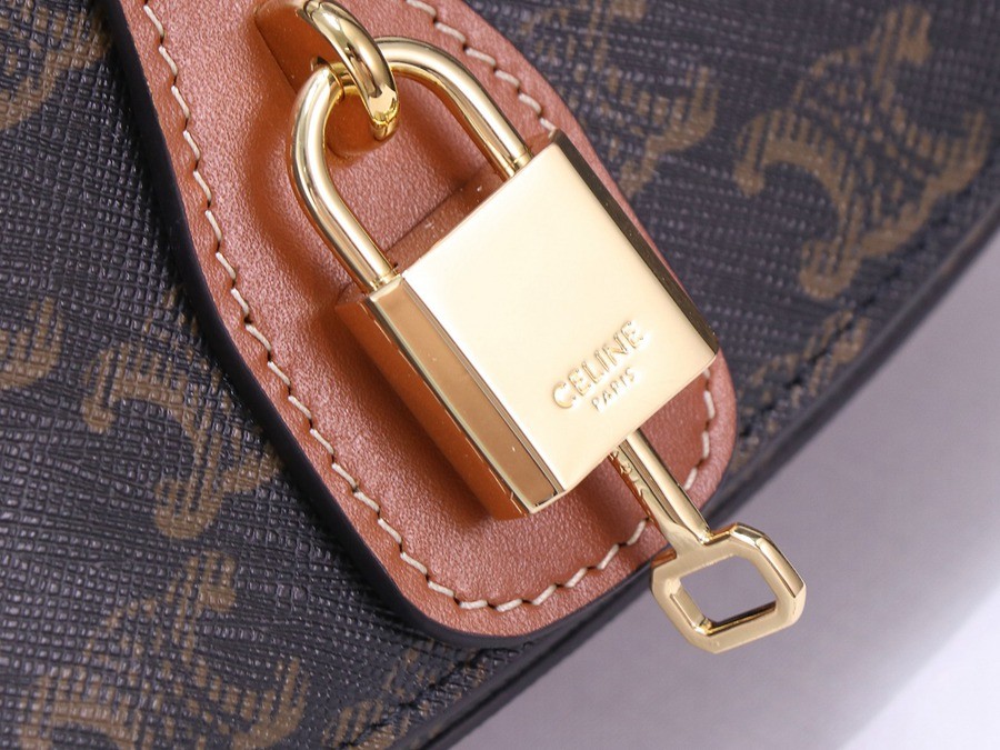 celine  tabou clutch Bag 掛鎖全皮包_5