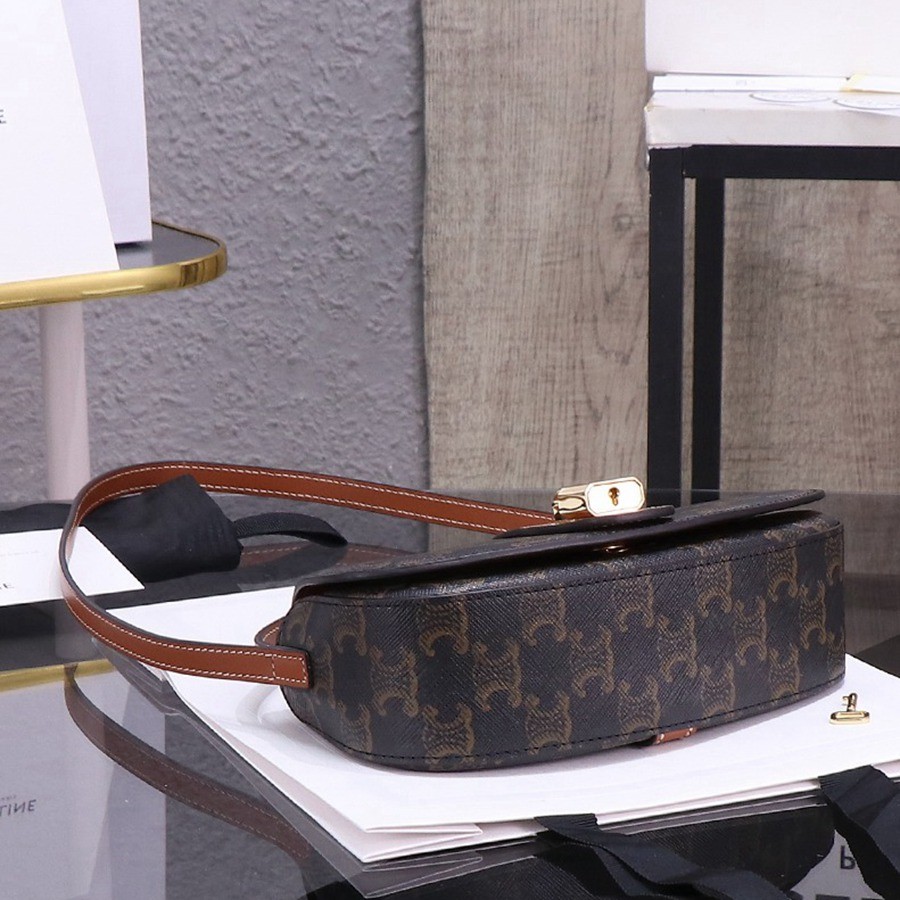 celine  tabou clutch Bag 掛鎖全皮包_7