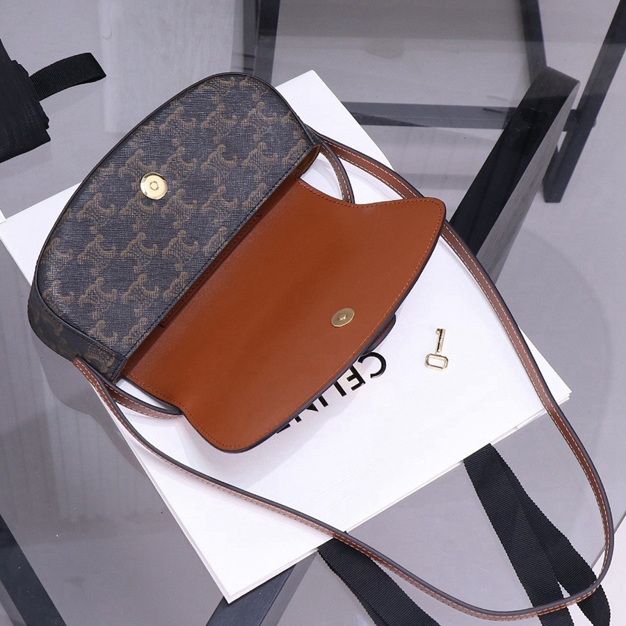 celine  tabou clutch Bag 掛鎖全皮包_8