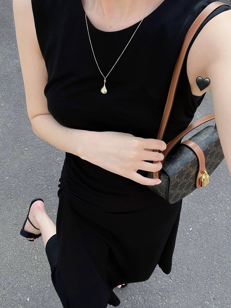 celine  tabou clutch Bag 掛鎖全皮包_12