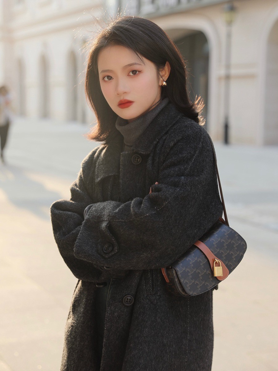 celine  tabou clutch Bag 掛鎖全皮包_13