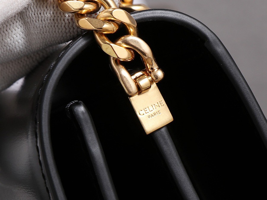 CELINE 23s COLLEGE Triomphe亮澤牛皮革鏈條手袋_6