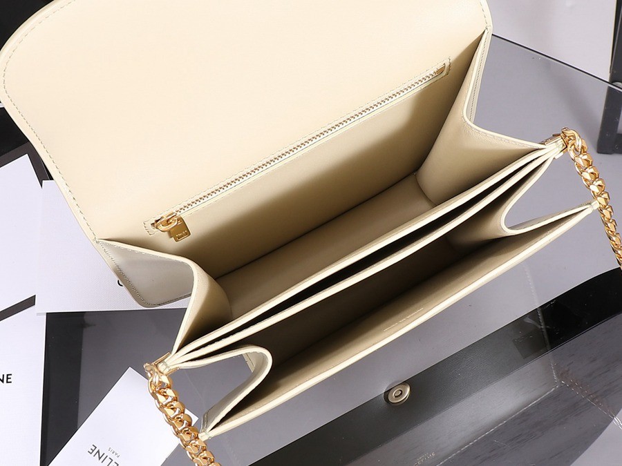 CELINE 23s COLLEGE Triomphe亮澤牛皮革鏈條手袋_6