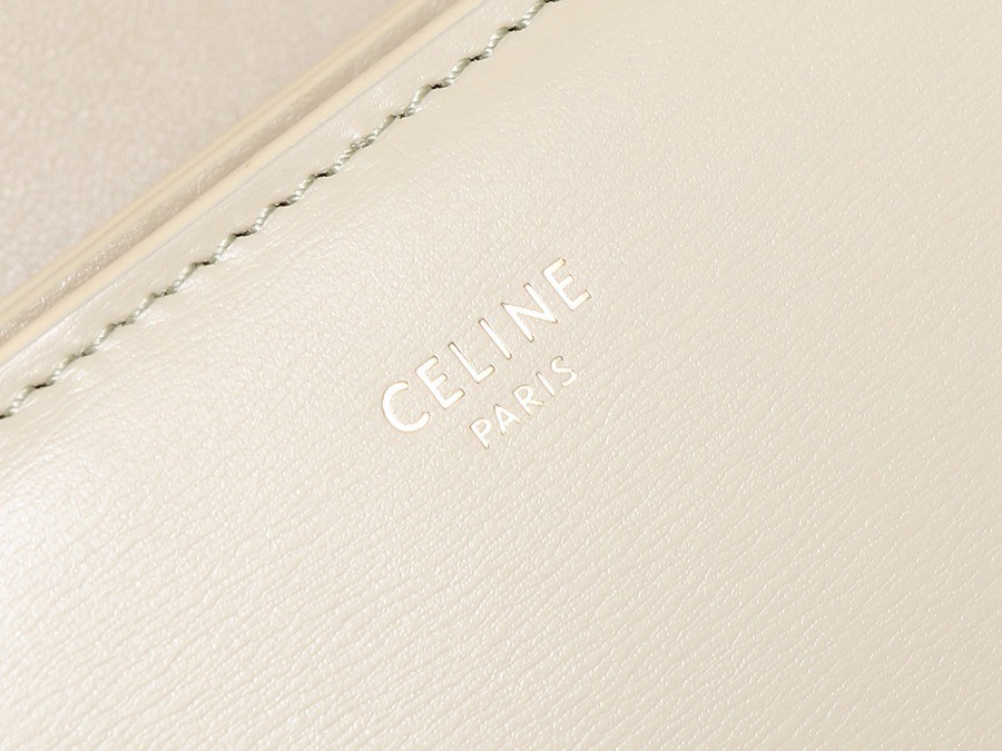 CELINE 23s COLLEGE Triomphe亮澤牛皮革鏈條手袋_12