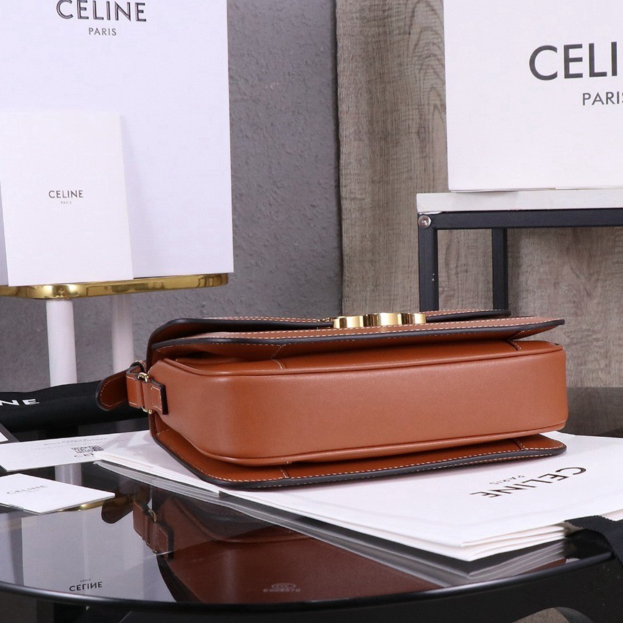 Triomphe 經典 斜背包_4