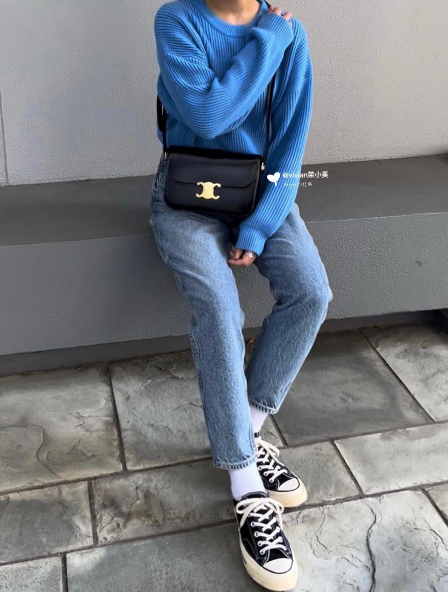 Triomphe 經典 斜背包 黑色_18