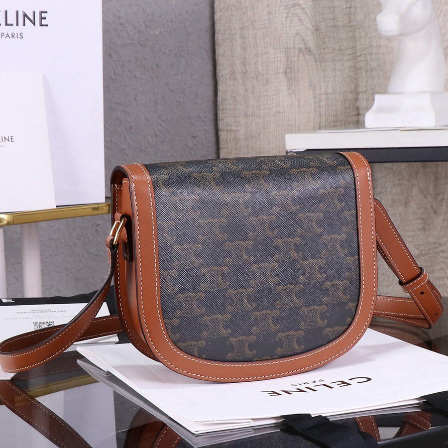 TEEN BESACE Triomphe亮澤牛皮革手袋_4