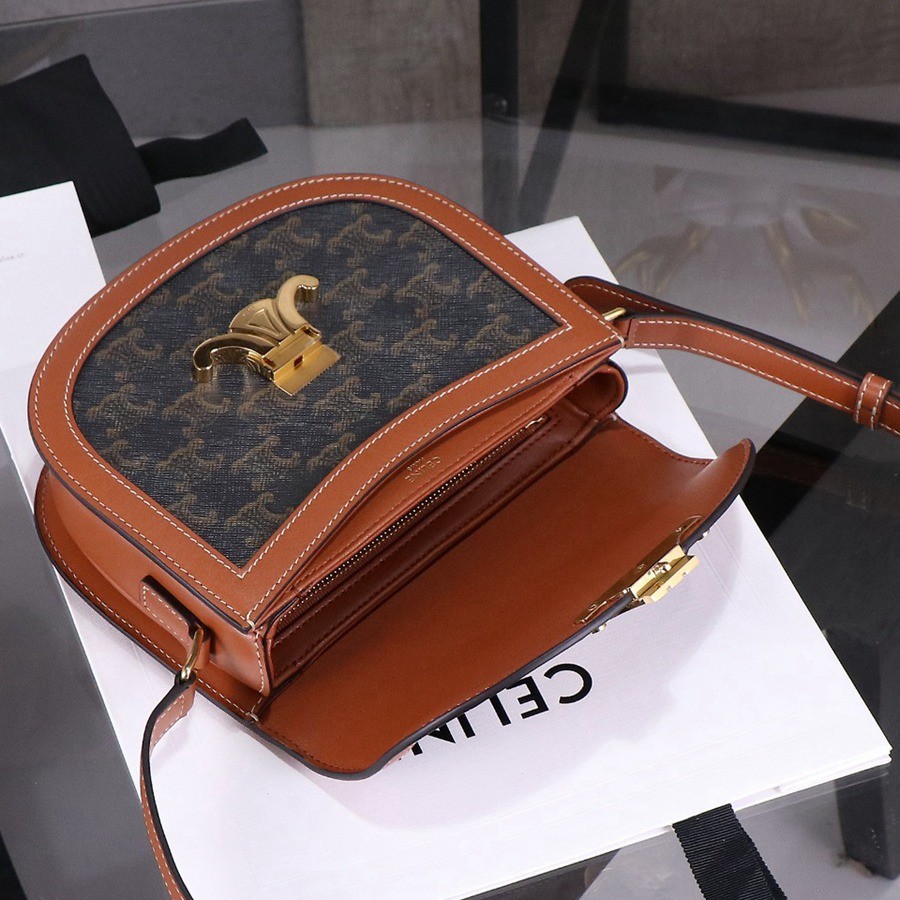 TEEN BESACE Triomphe亮澤牛皮革手袋_6